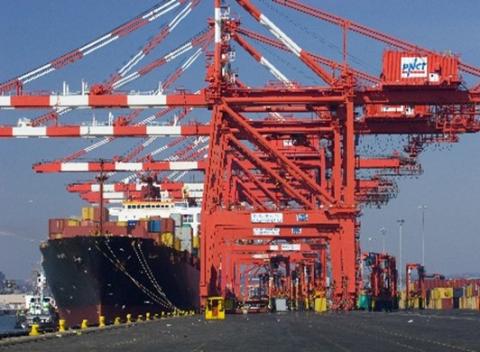 Container ship at Newark Port with cranes