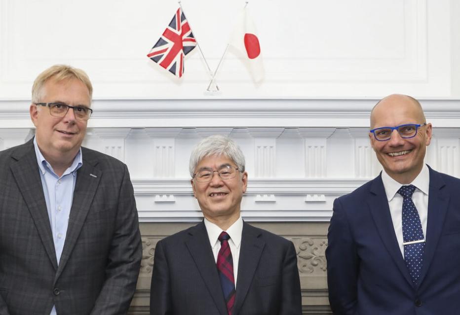 Andy White (left) with Masanori Koguchi, President of the Japan Atomic Energy Agency, and Professor Paul Howarth, Chief Executive Officer of National Nuclear Laboratory.