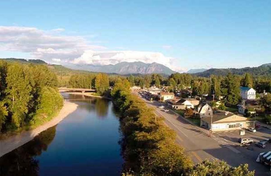 View of a river and mountain community of Fall City